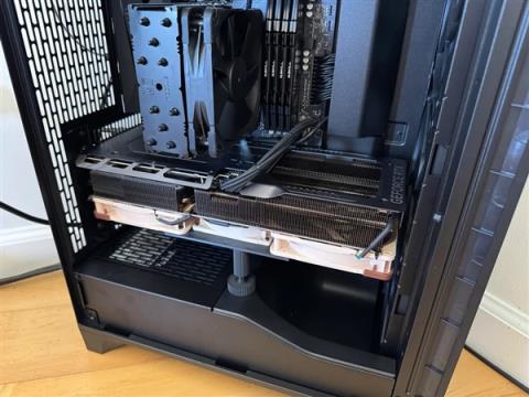 RTX5090改造五个风扇！噪音几不可闻(图5)