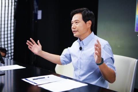 YU7卖爆 雷军值得被尊敬！清华副院长：小米汽车成功是中国经济高质量发展一个样板(图1)