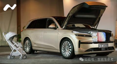 蔚来拼了！19万开走9系大型SUV：李斌一夜封神(图9)