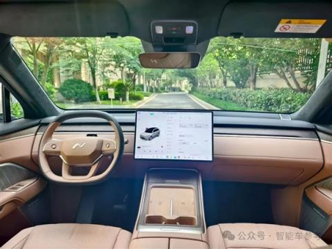 蔚来拼了！19万开走9系大型SUV：李斌一夜封神(图11)
