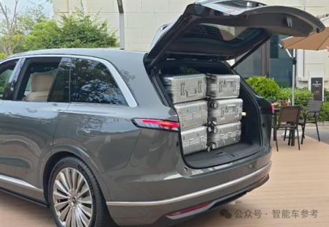 蔚来拼了！19万开走9系大型SUV：李斌一夜封神(图24)