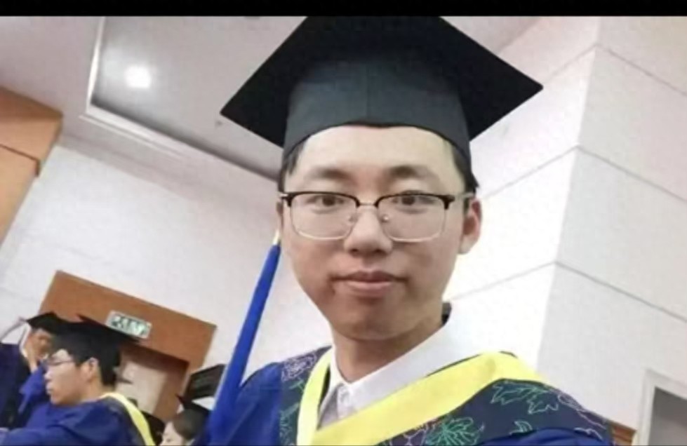痛心！复旦一位博士生离去，给我们的沉思，如何关爱青年学者-趣考网