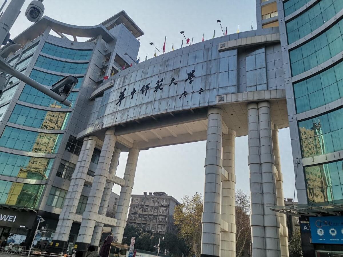 一所211大学新校区已签约，规模宏大，占地近4000亩，未来可期-趣考网