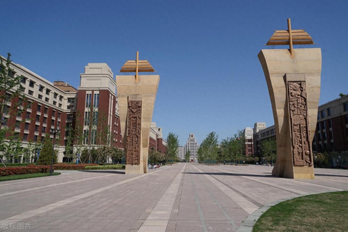 西部地区大学排名新鲜出炉，西安交大位居榜首，西工大位居第三-趣考网