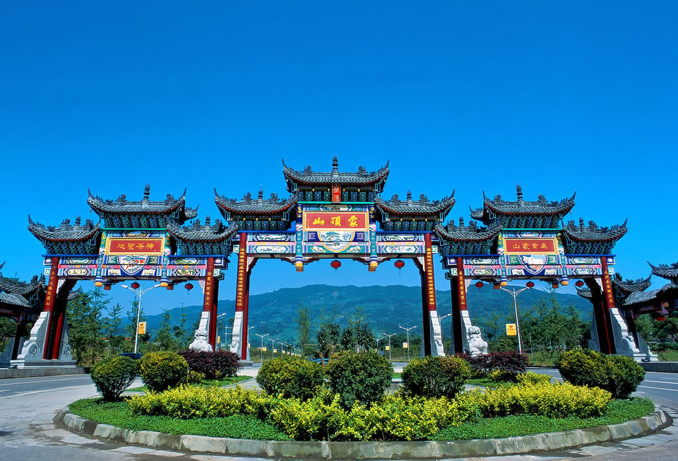 蒙顶山风景区旅游攻略:以风景秀丽有“游览胜地”之誉-图1 蒙顶山风景区旅游攻略:以风景秀丽有“游览胜地”之誉-图1