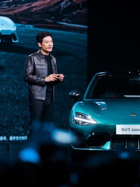 黄仁勋：我和雷军合作很久了 正在合作AI、自动驾驶等(图4)