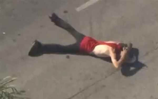 三个轮胎爆裂 美国一男子偷皮卡后龟速逃窜：警方追了90分钟(图4)