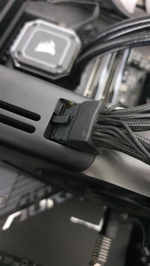 玩《明末：渊虚之羽》时RTX5090接口烧毁！资深编辑记录下完整过程(图2)