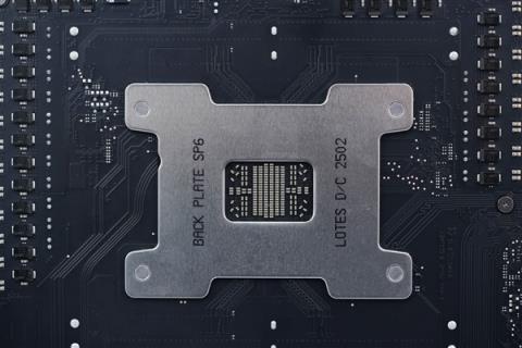 最强桌面CPU座驾！技嘉TRX50AEROD主板图赏(图22)
