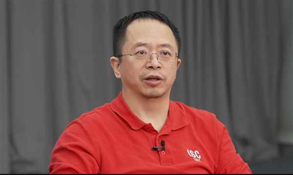 周鸿祎吐槽厂商标榜通用智能体：万能的智能体是不存在的(图1)
