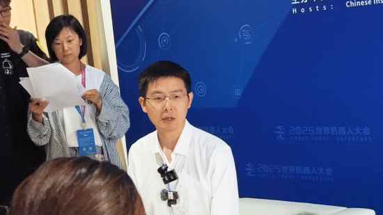 宇树科技为何上市！王兴兴：对公司要有交代 对股东也得交代(图1)