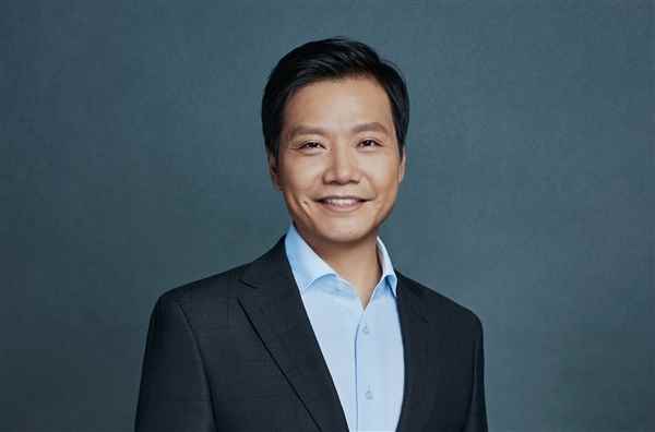 小米、蔚来通过富国银行向海外转移百亿美元资金！蔚来：假消息 将追责(图1)
