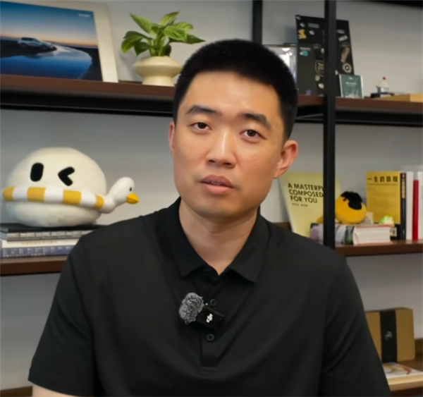 我创业时和雷军很像！李想否认低情商：那时觉得自己什么都是对的 都是别人的错