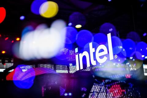 软银20亿美元投资Intel！将成第五大股东(图1)
