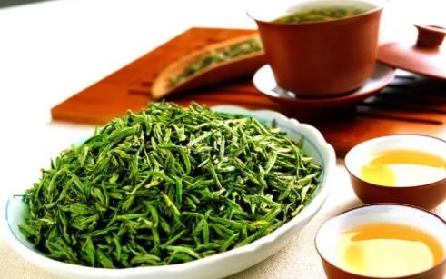 春节送长辈茶叶送什么品种比较好？全国各地最纯正最畅销的茶叶种类