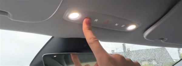 2499买个转向灯杆！特斯拉是不是把老车主当日本人整?(图7)