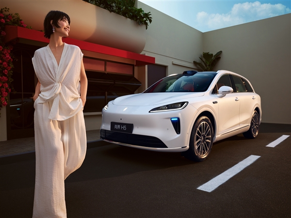 扒开皮肉看骨架!尚界H5白车身公布:高强钢及铝合金超88%-图1 扒开皮肉看骨架!尚界H5白车身公布:高强钢及铝合金超88%-图1