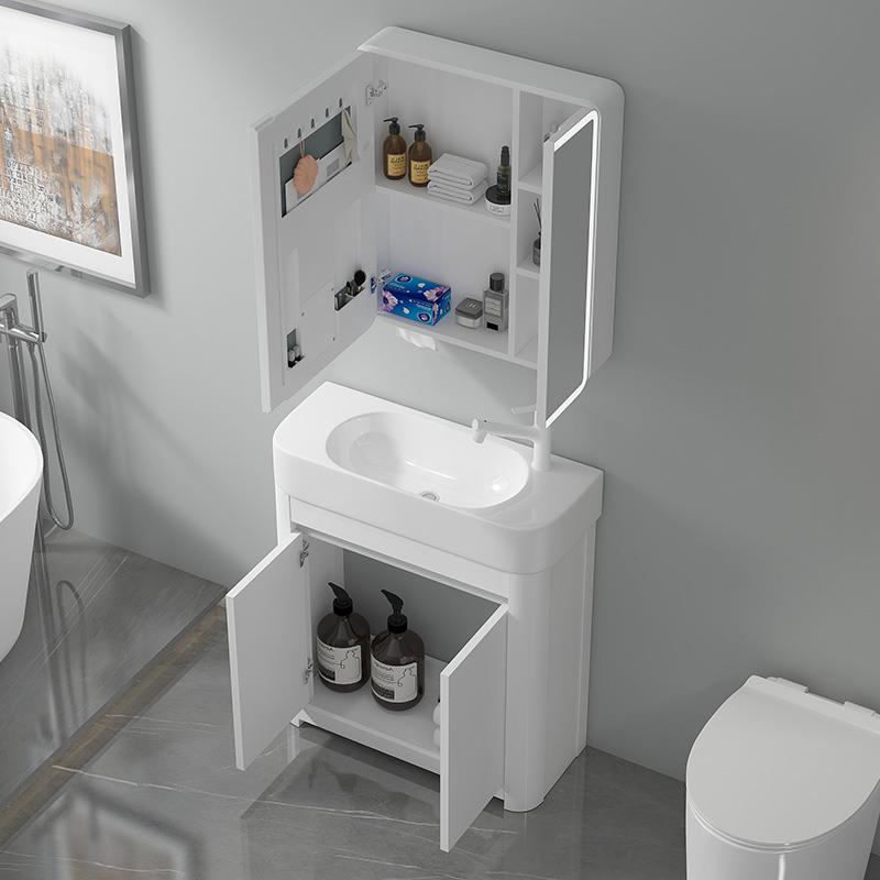 仪奢复古立柱盆:小户型浴室的颜值担当,优雅升级你的家居生活-图1 仪奢复古立柱盆:小户型浴室的颜值担当,优雅升级你的家居生活-图1