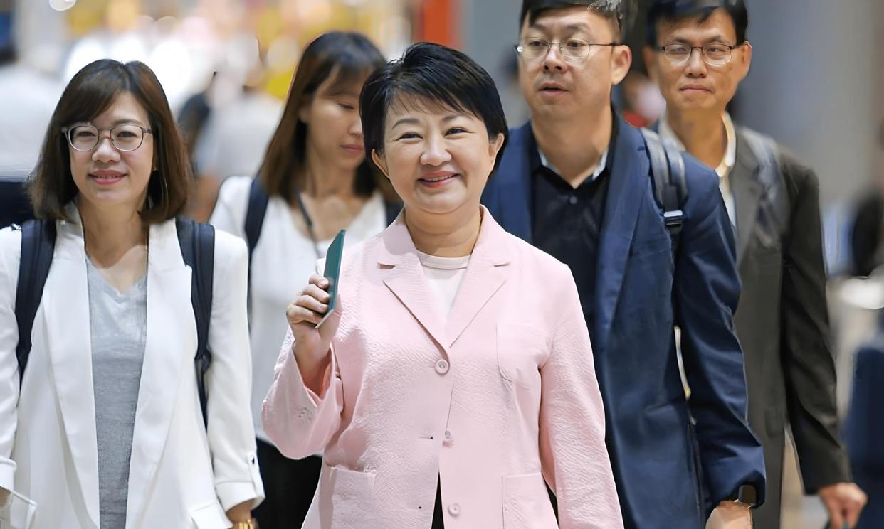 卢秀燕:我无法参选国民党主席