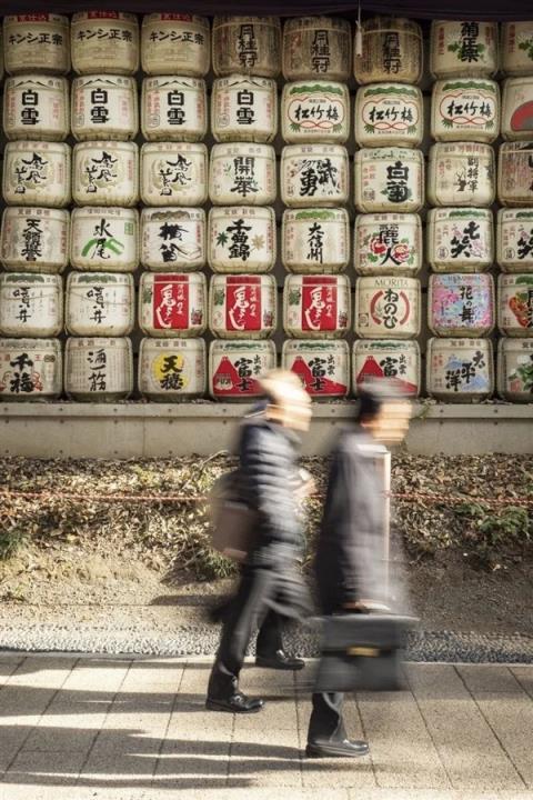 把战争惨剧归罪于男孩 成了日本的流行观点(图32)