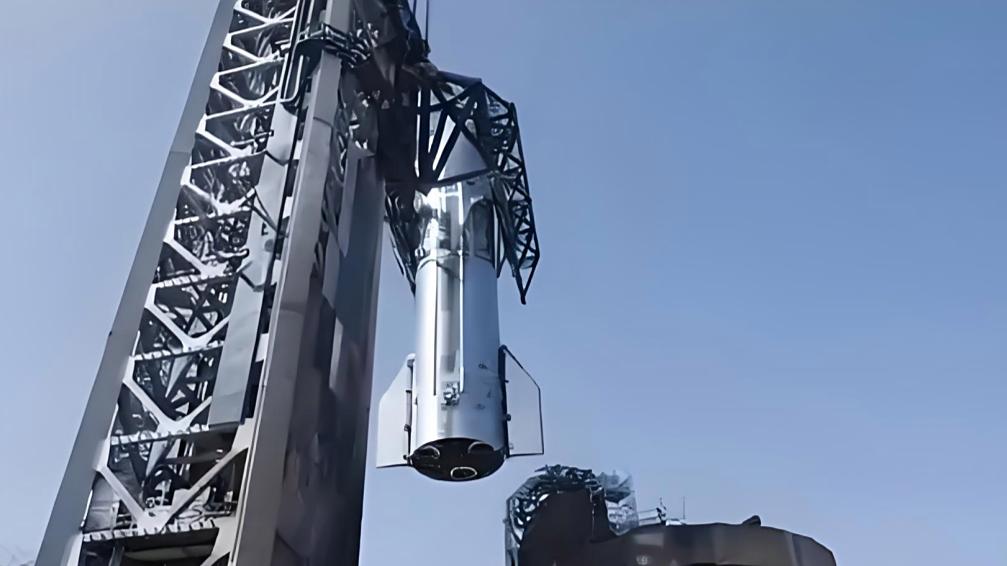马斯克星舰试飞成功1小时跨半个地球