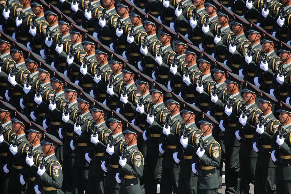 俄美等14国友人或遗属出席纪念活动