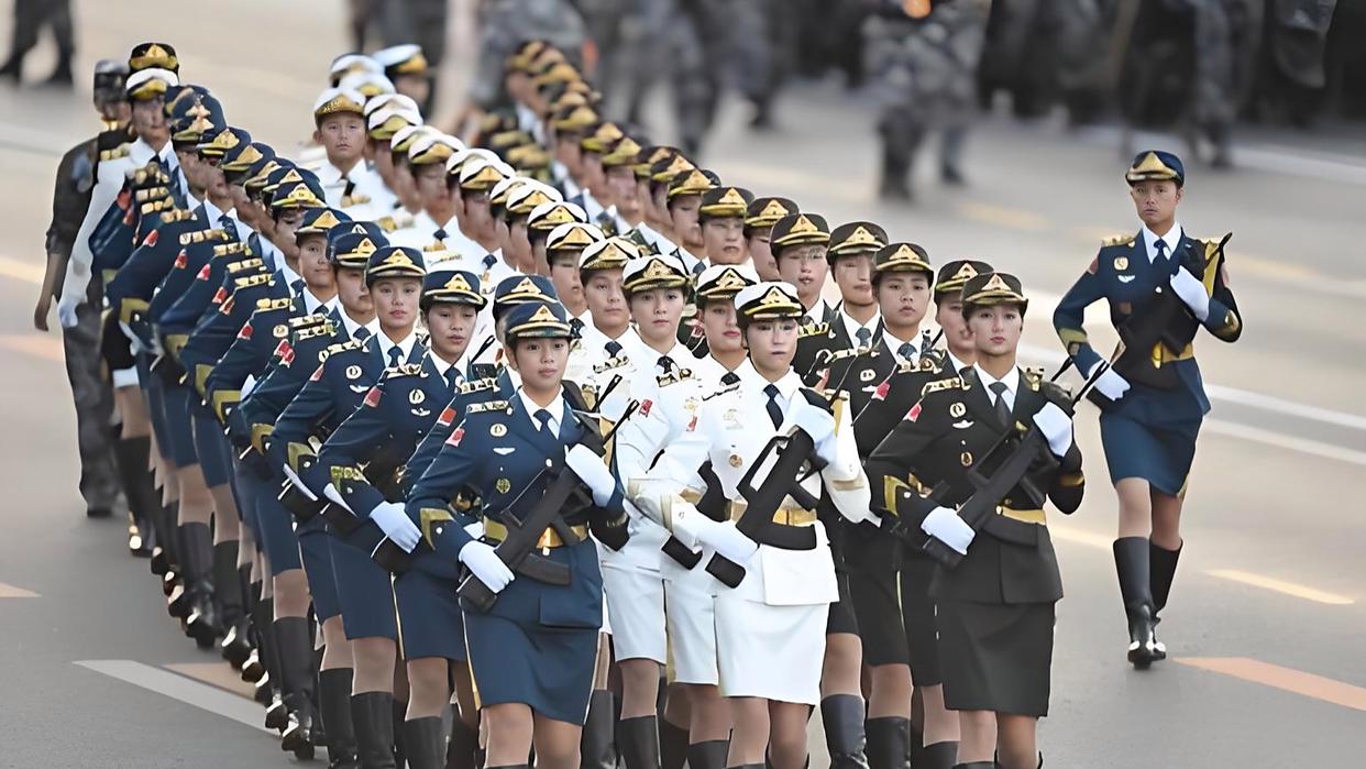 九三阅兵首场记者招待会