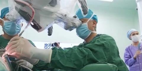 全球首个！我国自主研发植入式临床脑机接口技术获突破(图1)