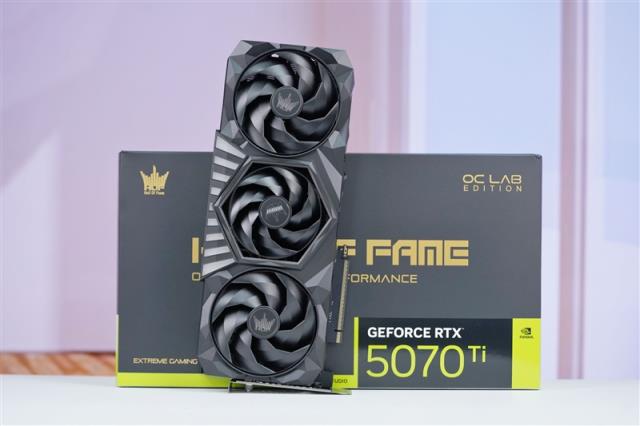 最强非公降临！影驰RTX5070TiHOFOCLAB黑魂X显卡评测：供电、散热都是顶级(图1)