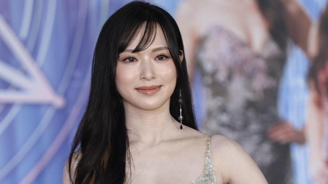 港姐冠军冯盈盈性感亮相?一甩淘宝味惊艳全场!