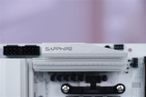 极地纯白设计！蓝宝石PURE极地B850MWIFI主板图赏(图6)