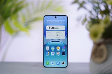 8200mAh双灭霸手机！vivoY500图赏(图1)