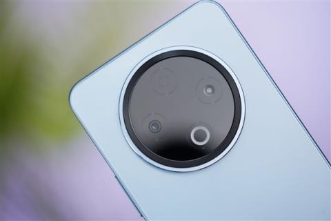 8200mAh双灭霸手机！vivoY500图赏(图14)