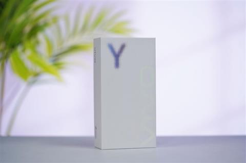 8200mAh双灭霸手机！vivoY500图赏(图19)
