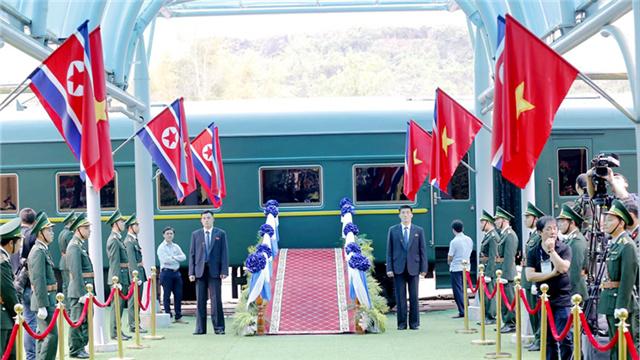 金正恩乘专列来华?现场画面公布
