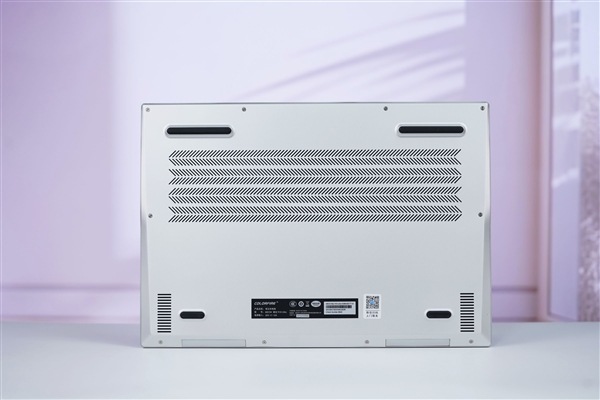 锐龙9 9850HX仅7999元!七彩虹MEOW橘宝R16 Ultra游戏本图赏-图7 锐龙9 9850HX仅7999元!七彩虹MEOW橘宝R16 Ultra游戏本图赏-图7