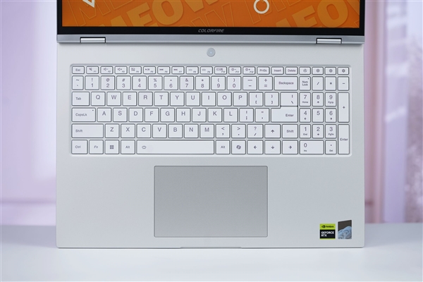 锐龙9 9850HX仅7999元!七彩虹MEOW橘宝R16 Ultra游戏本图赏-图15 锐龙9 9850HX仅7999元!七彩虹MEOW橘宝R16 Ultra游戏本图赏-图15