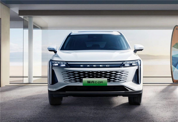 4S店员工驾客户车辆试车连发两次事故 车主质疑4S店骗保要求退车