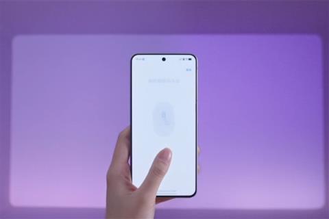 vivoX300Pro卫星通信版入网：最强天玑9500旗舰(图1)