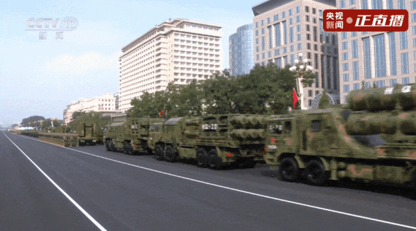九三阅兵全程回顾：国之重器名场面汇总(图3)
