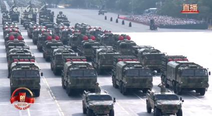 九三阅兵全程回顾：国之重器名场面汇总(图9)