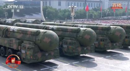 九三阅兵全程回顾：国之重器名场面汇总(图22)