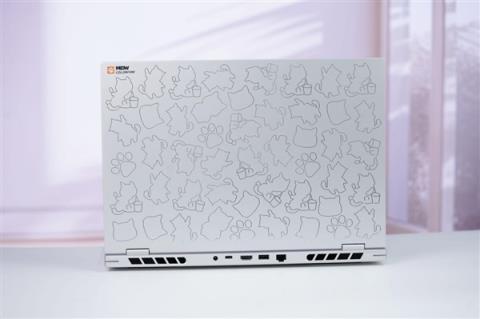 锐龙99850HX仅7999元！七彩虹MEOW橘宝R16Ultra游戏本图赏(图5)