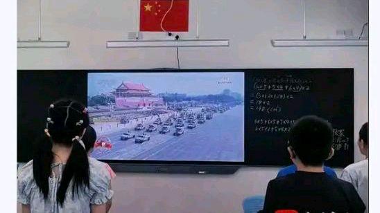 小朋友眼中的九三阅兵?网友:阅兵仪式太震撼