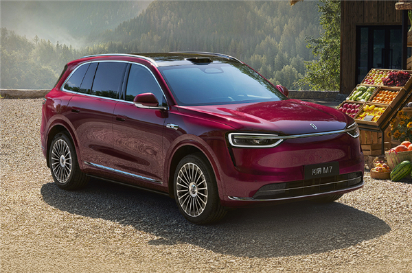 全新问界M7明日开售 产品经理爆料三个重磅信息