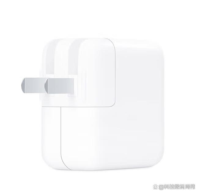 别再贪便宜了！苹果充电器原装和非原装的区别？可能毁掉你上万的手机