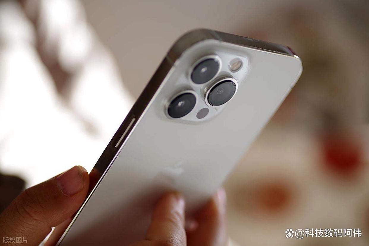 苹果手机到底是不是原装正品？这几招教你一眼看穿？再也不怕被坑！