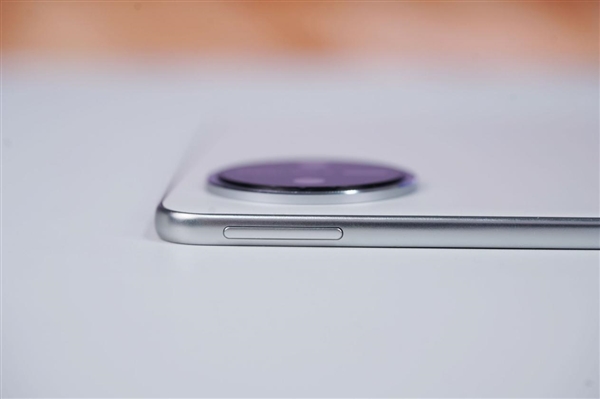 华为首款8.8英寸平板!华为Matepad Mini图赏 掌中尤物-图16 华为首款8.8英寸平板!华为Matepad Mini图赏 掌中尤物-图16