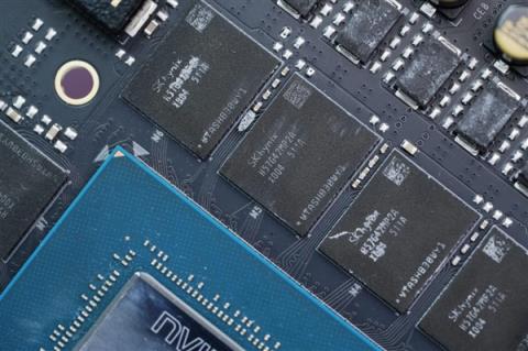 最强非公版！影驰RTX5070TiHOFOCLAB黑魂X显卡图赏(图20)