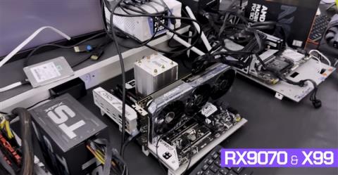 IntelX99老主板点不亮RX9070：原来是显卡BIOS问题(图1)